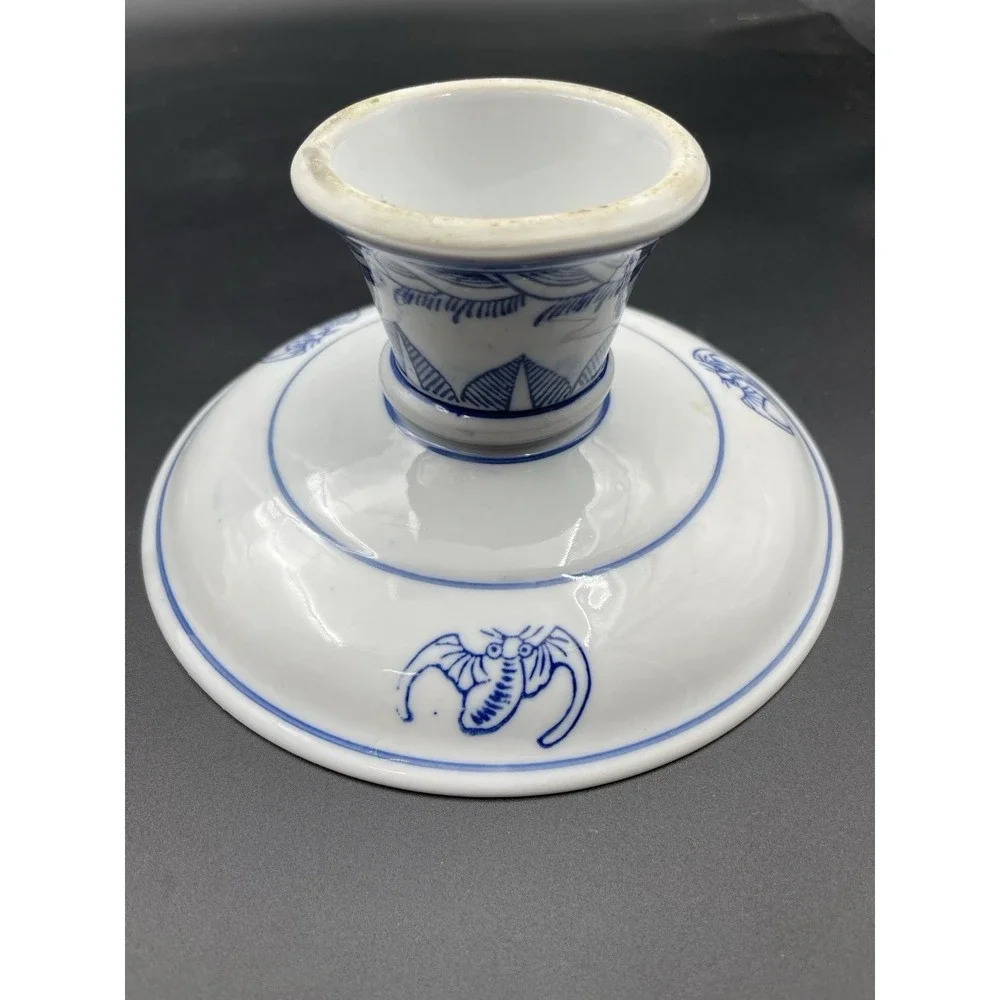 The Unbranded Brand blue white